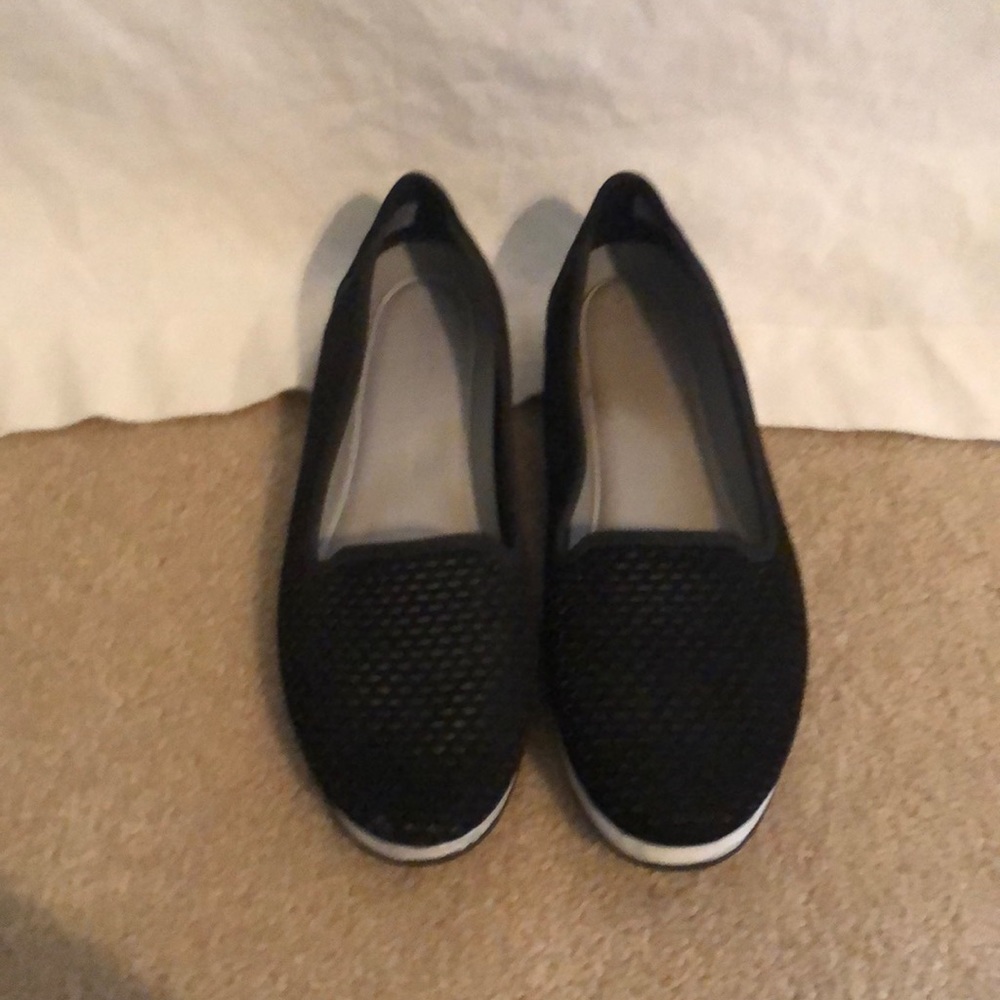 Aerosols loafers